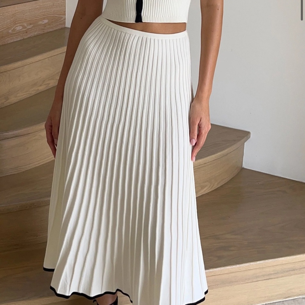 Meshki Jolene maxi skirt